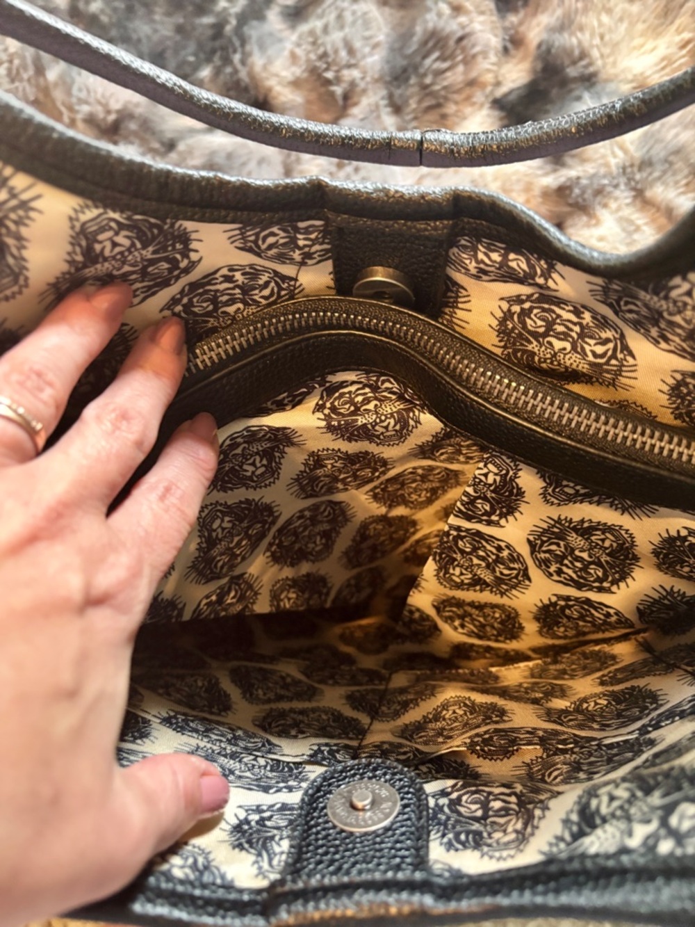 Ed Hardy Tattoo Print Tote Bag NWT - Picture 7 of 7